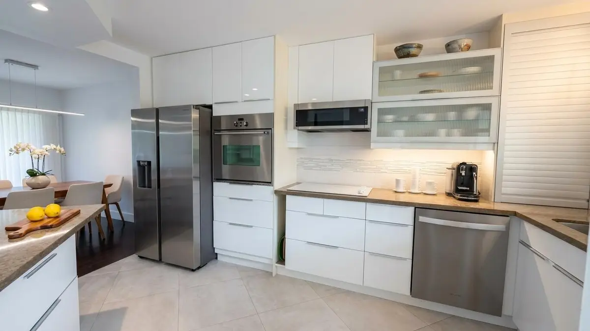 5900 Camino Del Sol #302, Boca Raton, FL 33433 - #1