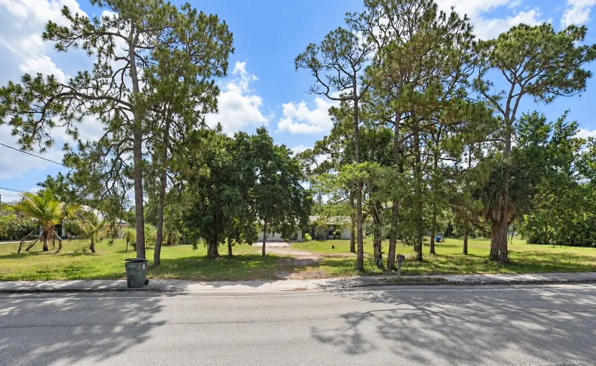 4810 Royal Palm Beach Boulevard, The Acreage, FL 33411 - #1