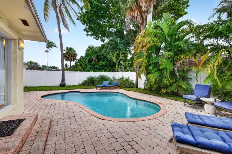 391 SE 6th Court, Pompano Beach, FL 33060 - #2