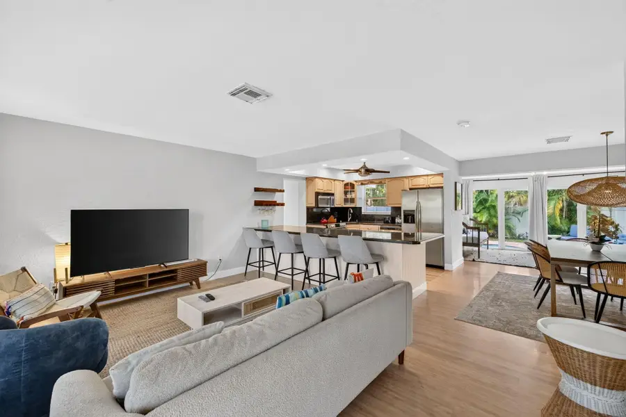 391 SE 6th Court, Pompano Beach, FL 33060 - #3