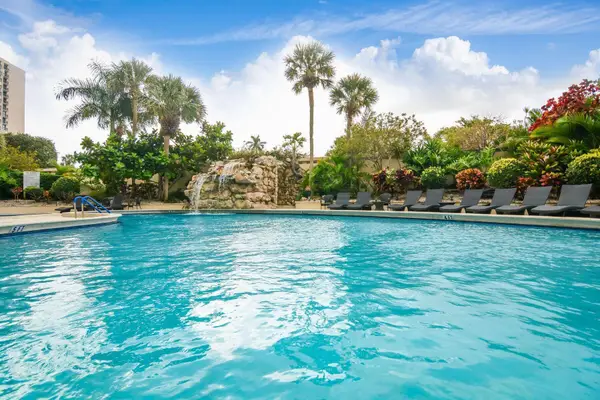 2480 Presidential Way #903, West Palm Beach, FL 33401