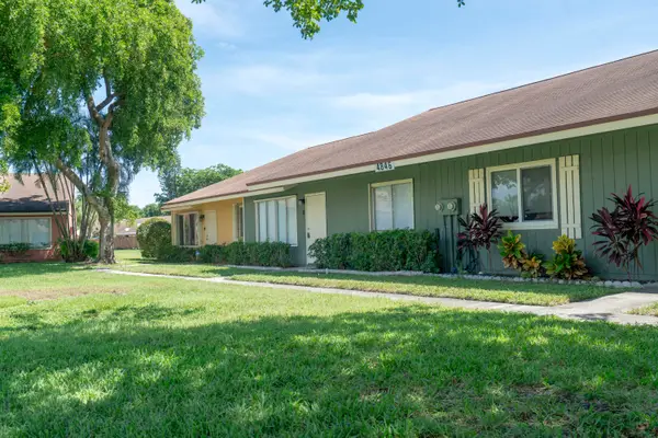 4846 Orleans Court #B, West Palm Beach, FL 33415