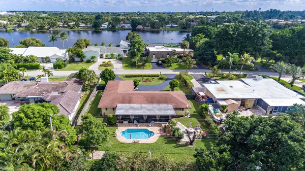 7315 W Lake Drive, West Palm Beach, FL 33406