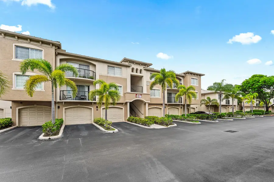 200 Crestwood Court N #211, Royal Palm Beach, FL 33411 - #3