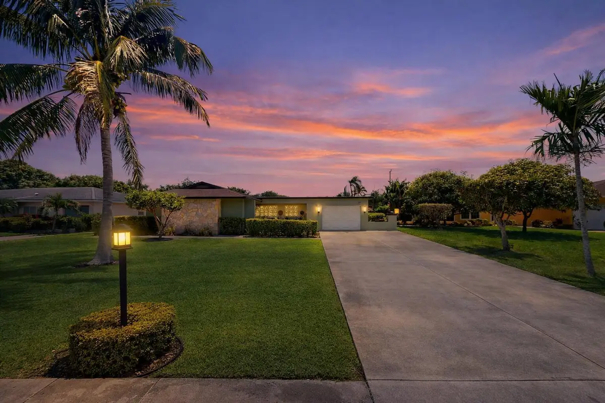 1630 40th Street, West Palm Beach, FL 33407 - #1