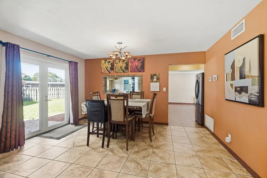 4501 E Country Club Circle, Plantation, FL 33317 - #2