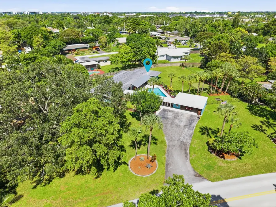 4501 E Country Club Circle, Plantation, FL 33317 - #3