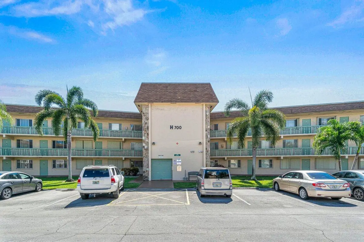 700 Village Green Court #319, Palm Springs, FL 33461 - #1