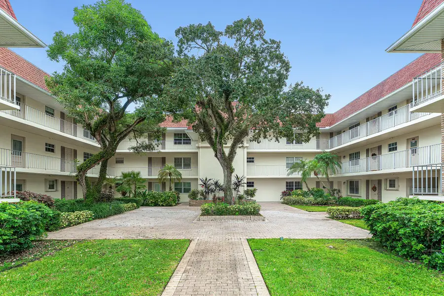 5510 Tamberlane Circle #247, Palm Beach Gardens, FL 33418 - #2