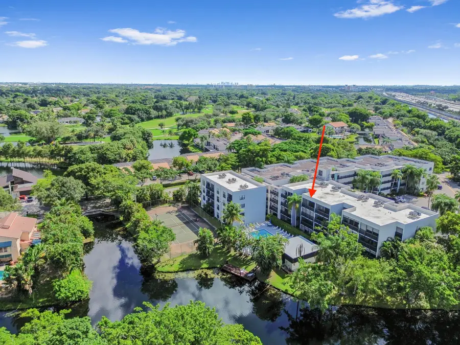 1021 Mockingbird Lane #415, Plantation, FL 33324 - #2