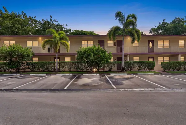 7490 NW 1st Street #104, Margate, FL 33063