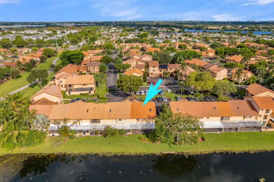 942 SW 113th Terrace, Pembroke Pines, FL 33025 - #3