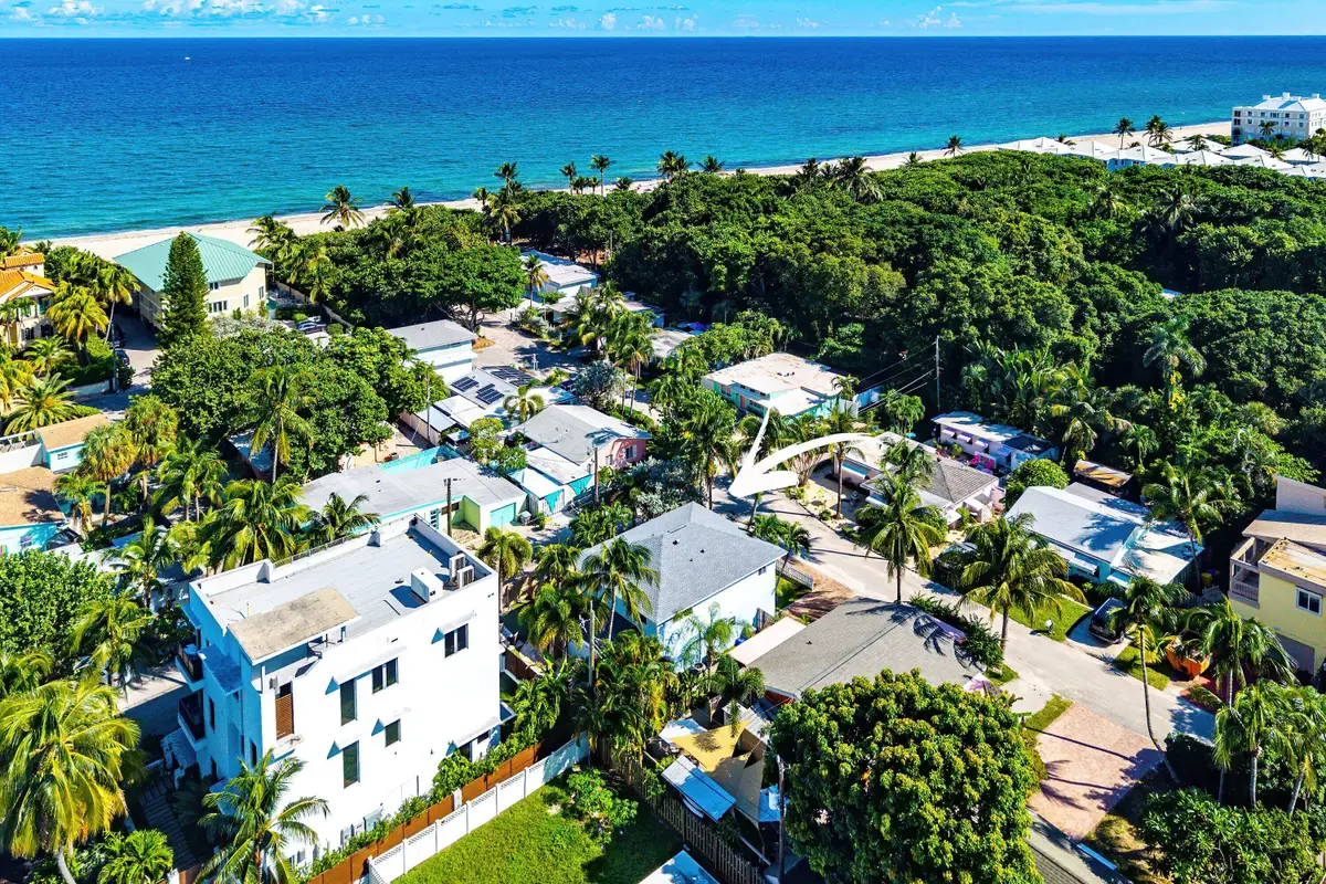 15 East Avenue, Boynton Beach, FL 33435 - #1