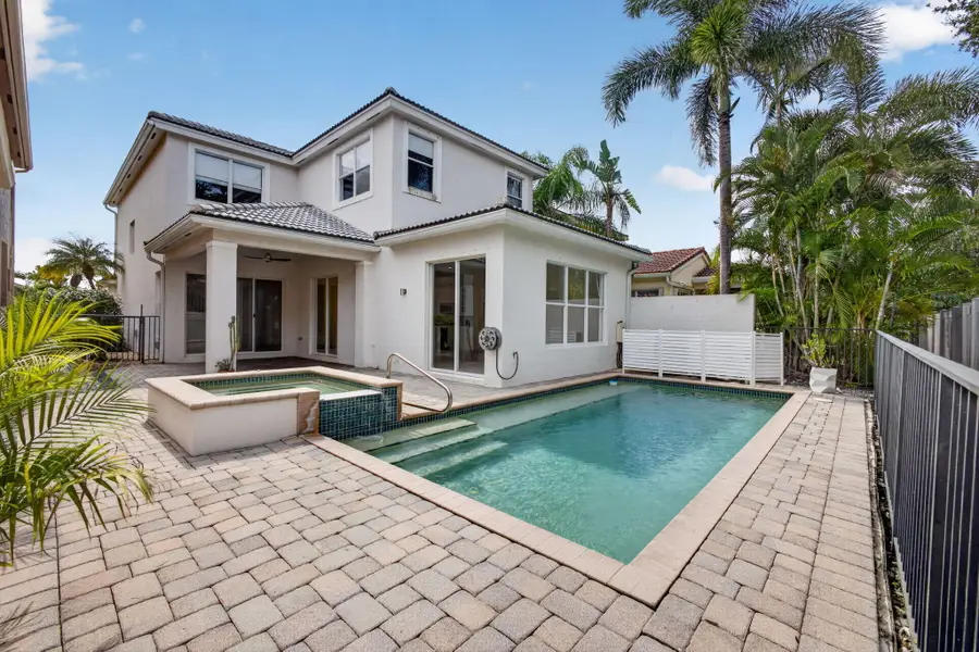 207 Isle Verde Way, Palm Beach Gardens, FL 33418 - #3