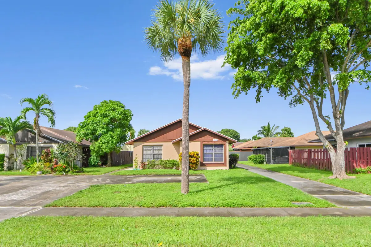 1671 Ferngran Avenue, West Palm Beach, FL 33415 - #1