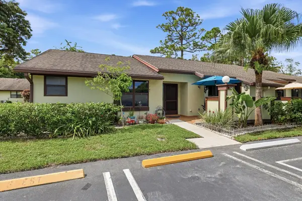 259 Deerfield Court, Royal Palm Beach, FL 33411