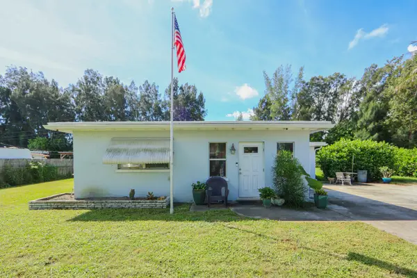 2708 Cherokee Court, West Palm Beach, FL 33406