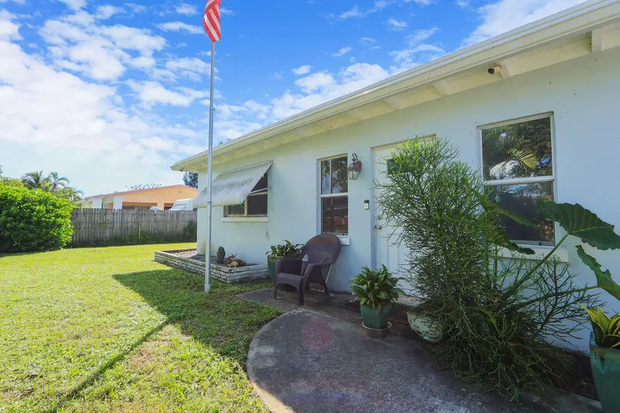2708 Cherokee Court, West Palm Beach, FL 33406 - #2