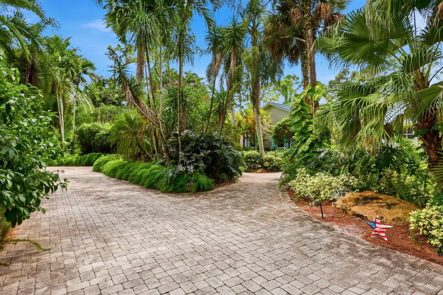 16280 E Sycamore Drive, Loxahatchee, FL 33470 - #2