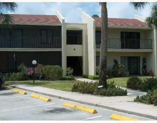 150 Pineview Road #B8, Jupiter, FL 33469