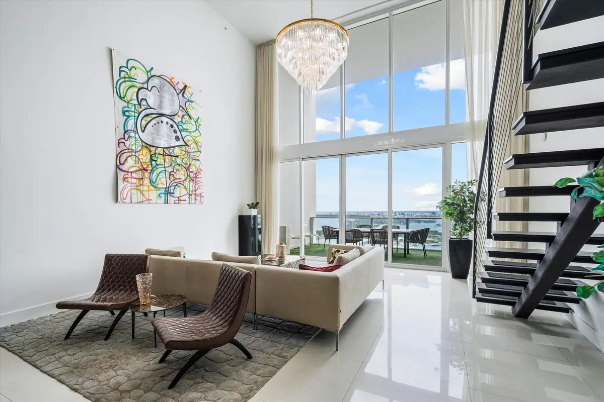 1040 Biscayne Boulevard #4202, Miami, FL 33132 - #1