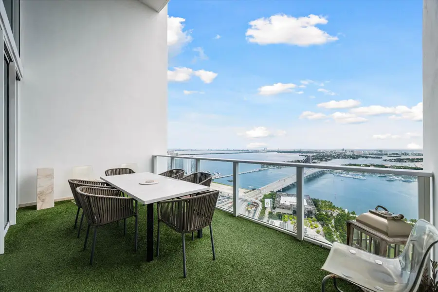 1040 Biscayne Boulevard #4202, Miami, FL 33132 - #2