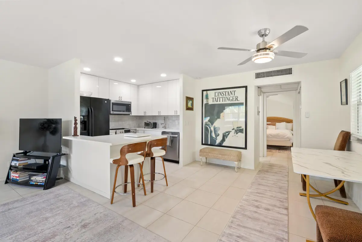27 Waterford B, Delray Beach, FL 33446 - #1
