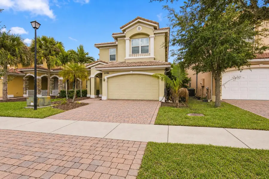 1086 NW Leonardo Circle, Port Saint Lucie, FL 34986 - #2