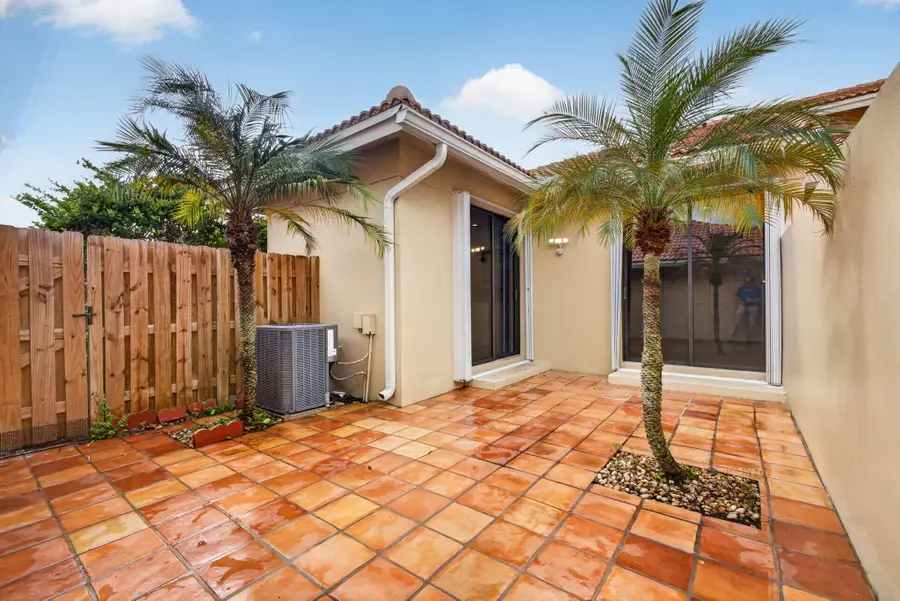 287 Old Meadow Way, Palm Beach Gardens, FL 33418 - #3