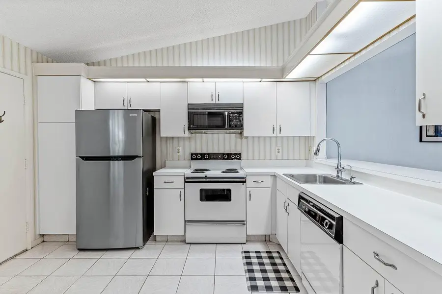 10063 Andrea Lane #B, Boynton Beach, FL 33437 - #3
