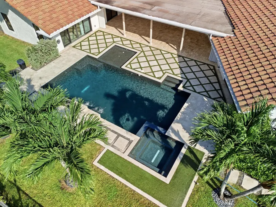 1013 Shady Lakes Circle, Palm Beach Gardens, FL 33418 - #3