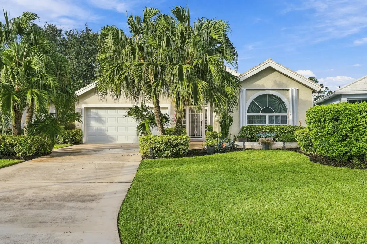 442 SW Fairway Vista, Port Saint Lucie, FL 34986 - #1