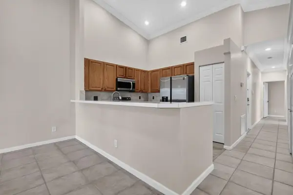 2521 S Coral Trace Circle, Delray Beach, FL 33445