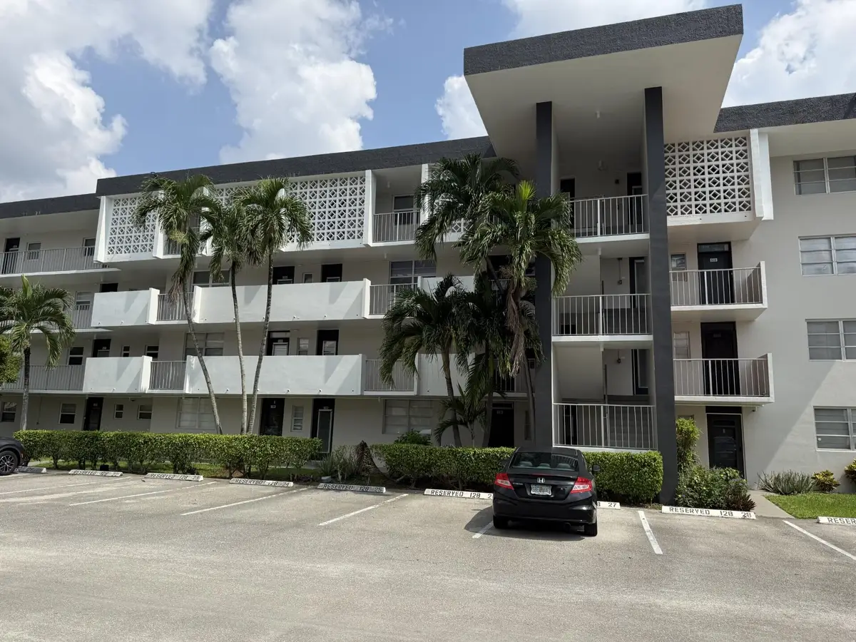 2991 NW 46th Avenue #207, Lauderdale Lakes, FL 33313 - #1