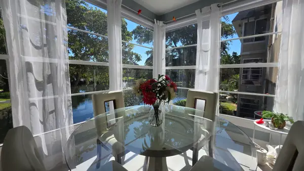 3430 NW 52nd Avenue #204, Lauderdale Lakes, FL 33319