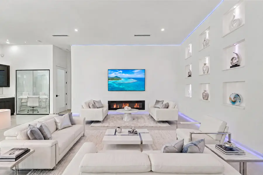 1629 NE 1st Avenue, Fort Lauderdale, FL 33305 - #2