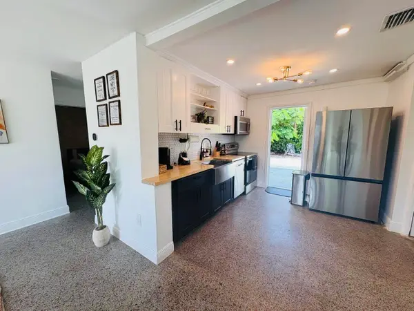 2711 NE 11th Terrace, Pompano Beach, FL 33064