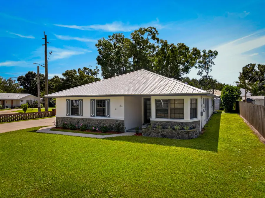 2801 21st Lane, Vero Beach, FL 32960 - #2