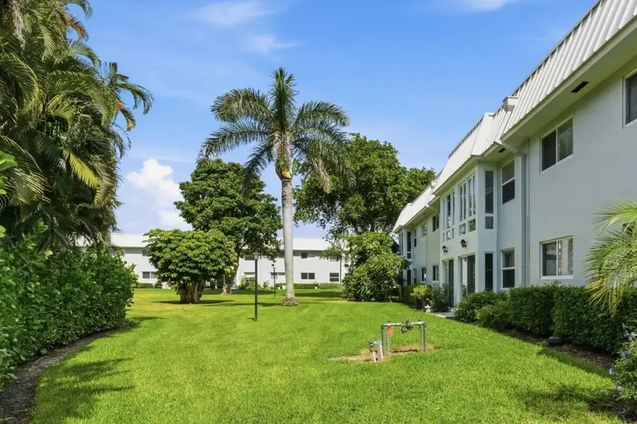 20 Colonial Club Drive #202, Boynton Beach, FL 33435 - #2