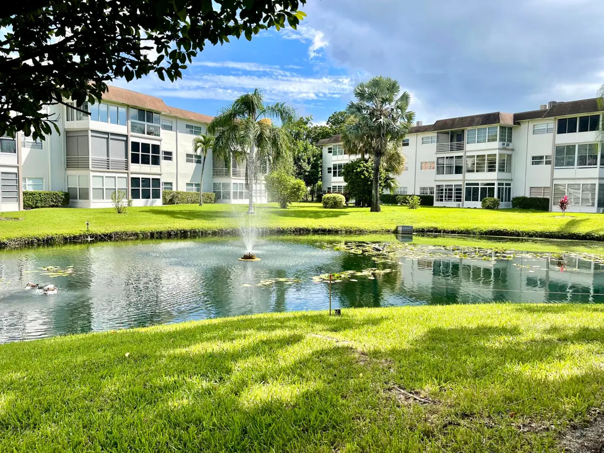 4701 NW 34th Street #416, Lauderdale Lakes, FL 33319 - #1