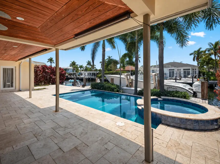 330 SE 10th Street, Pompano Beach, FL 33060 - #2