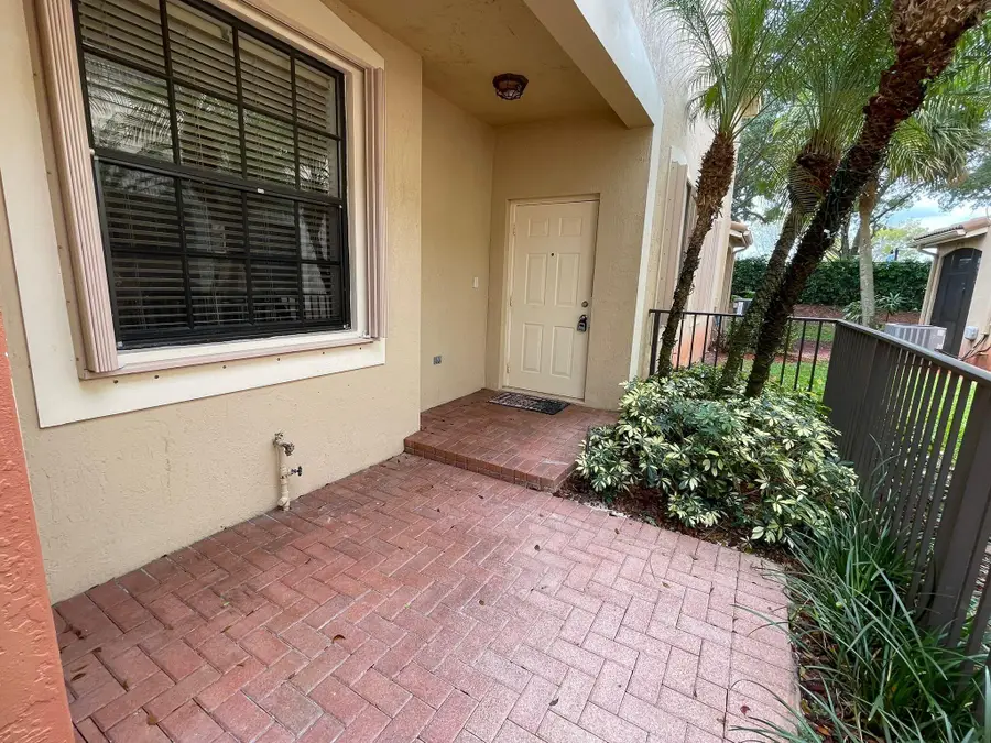 4158 Forest Drive, Weston, FL 33332 - #2