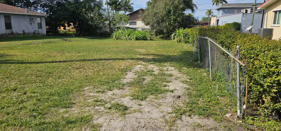536 SW 2nd Street, Belle Glade, FL 33430 - #3