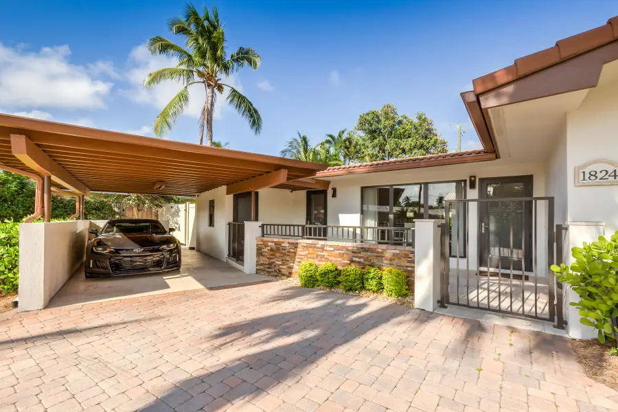 1824 SE 23rd Drive, Fort Lauderdale, FL 33316 - #3