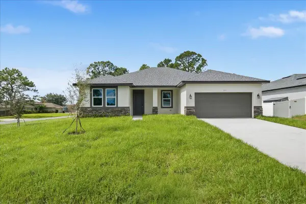 623 Russ Road, Fort Pierce, FL 34982