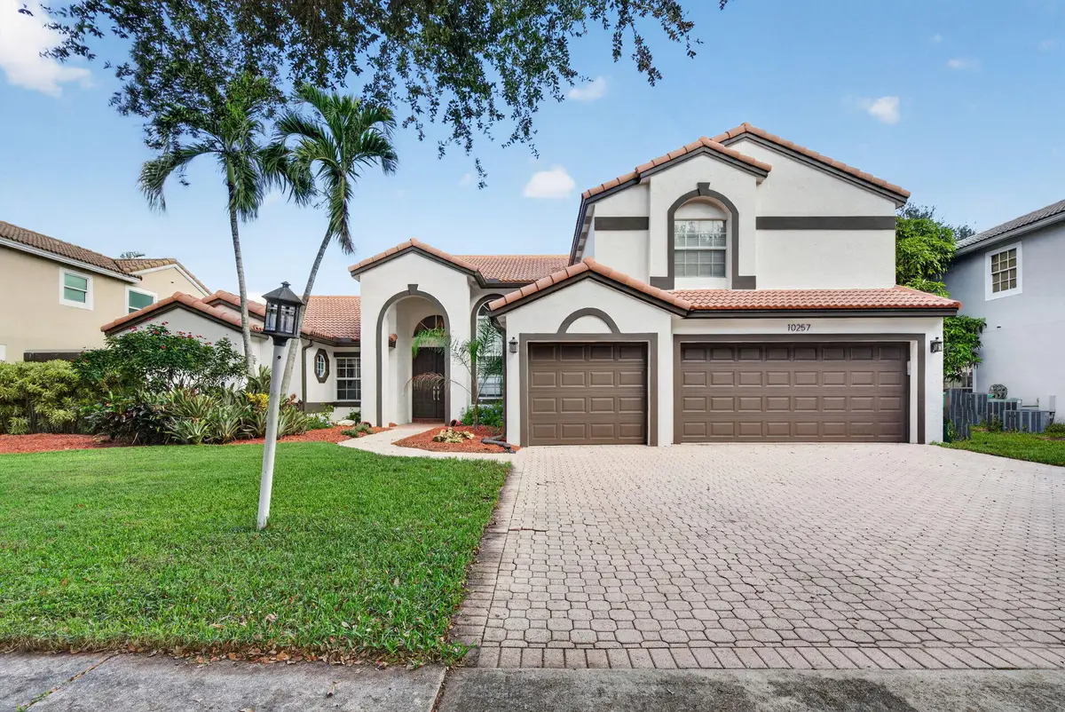 10257 Bermuda Drive, Cooper City, FL 33026 - #1