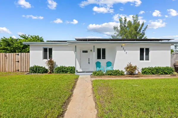 5287 NE 14th Terrace, Pompano Beach, FL 33064