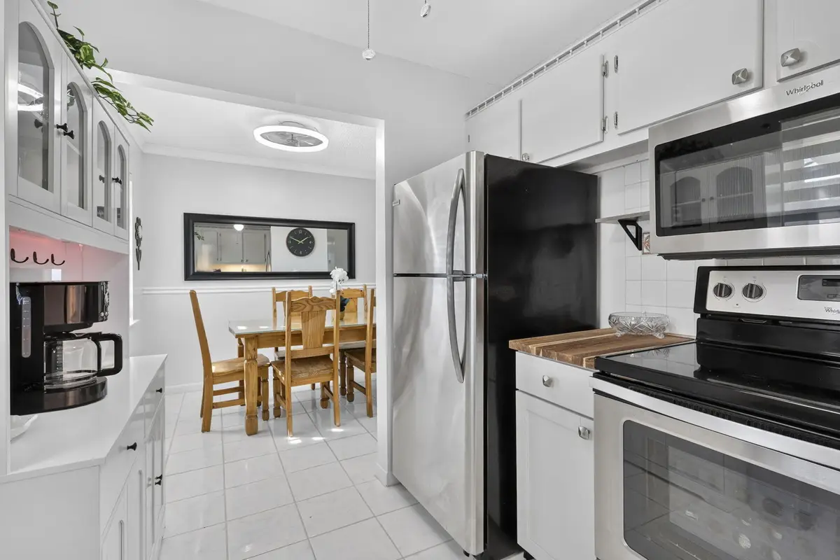 324 Chatham P #324, West Palm Beach, FL 33417 - #1