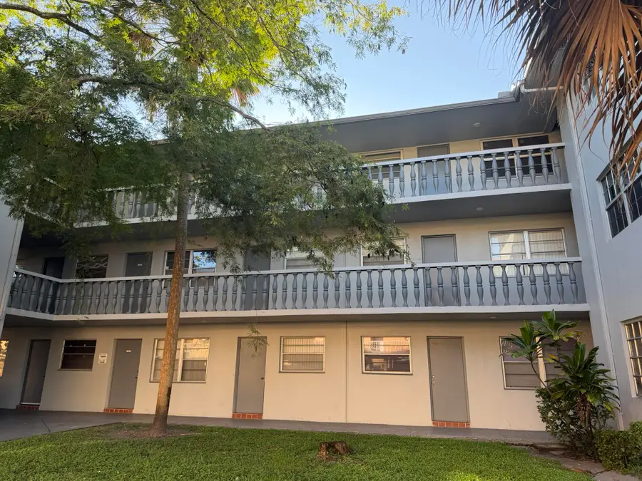 900 Tallwood Avenue #107, Hollywood, FL 33021 - #3
