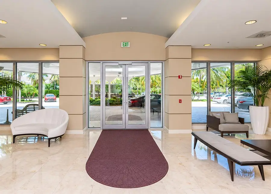 19380 Collins Avenue #516, Sunny Isles Beach, FL 33160 - #2